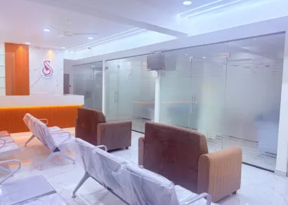 S&S Clinics reception and waiting area, Manikonda